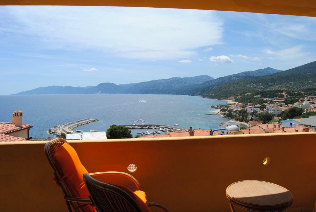 Appartamento Neruda Cala Gonone Exterior photo